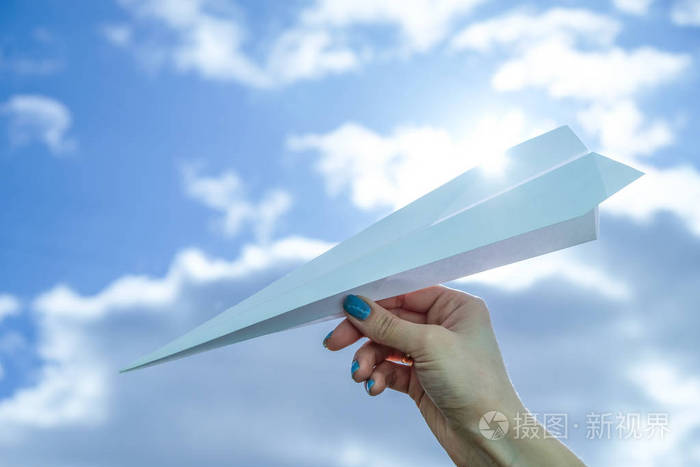 纸飞机怎么解除双向限制_纸飞机提示只能给双向联系人发消息