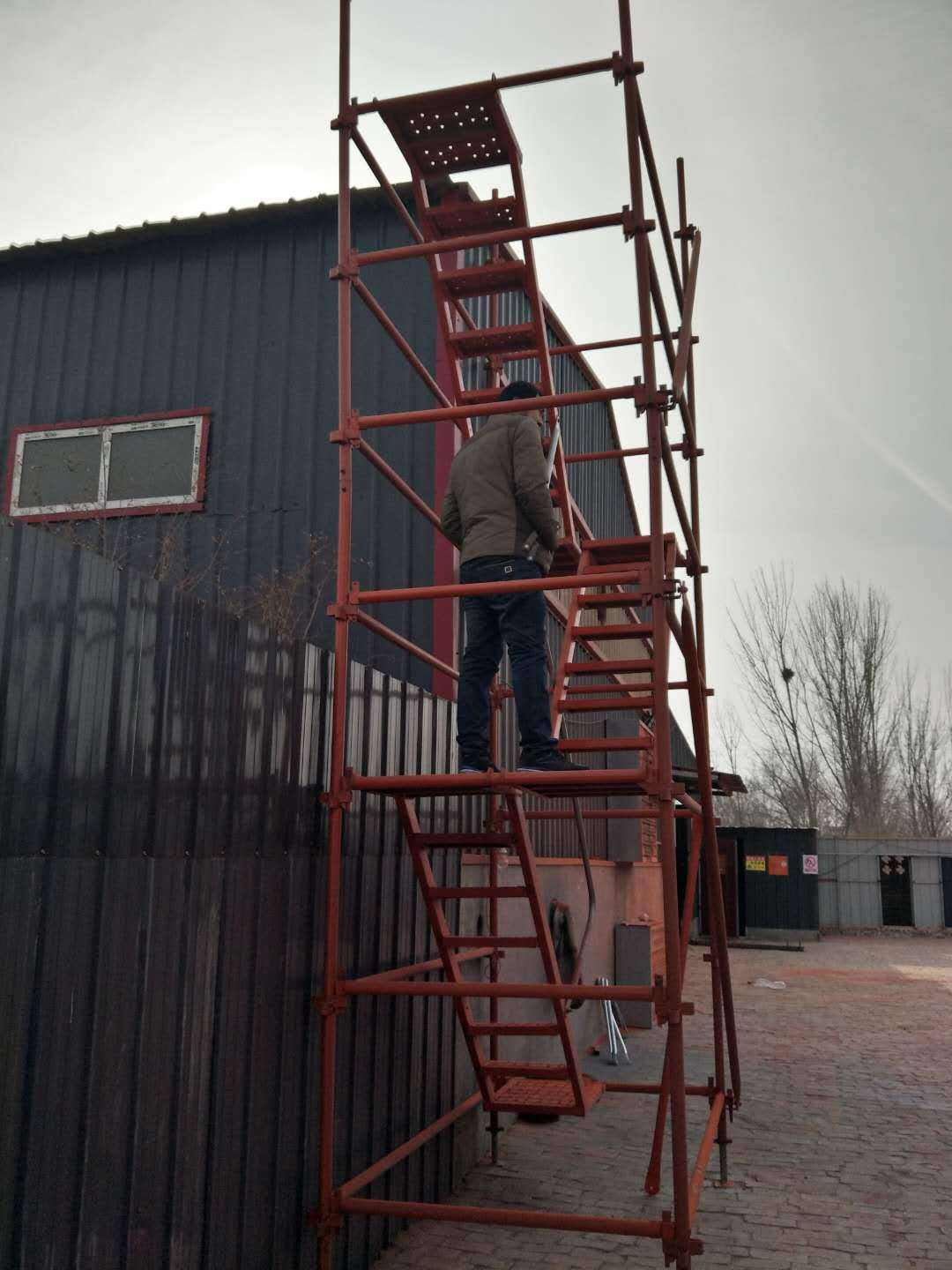 工地梯子类型，工地施工梯子怎么弄