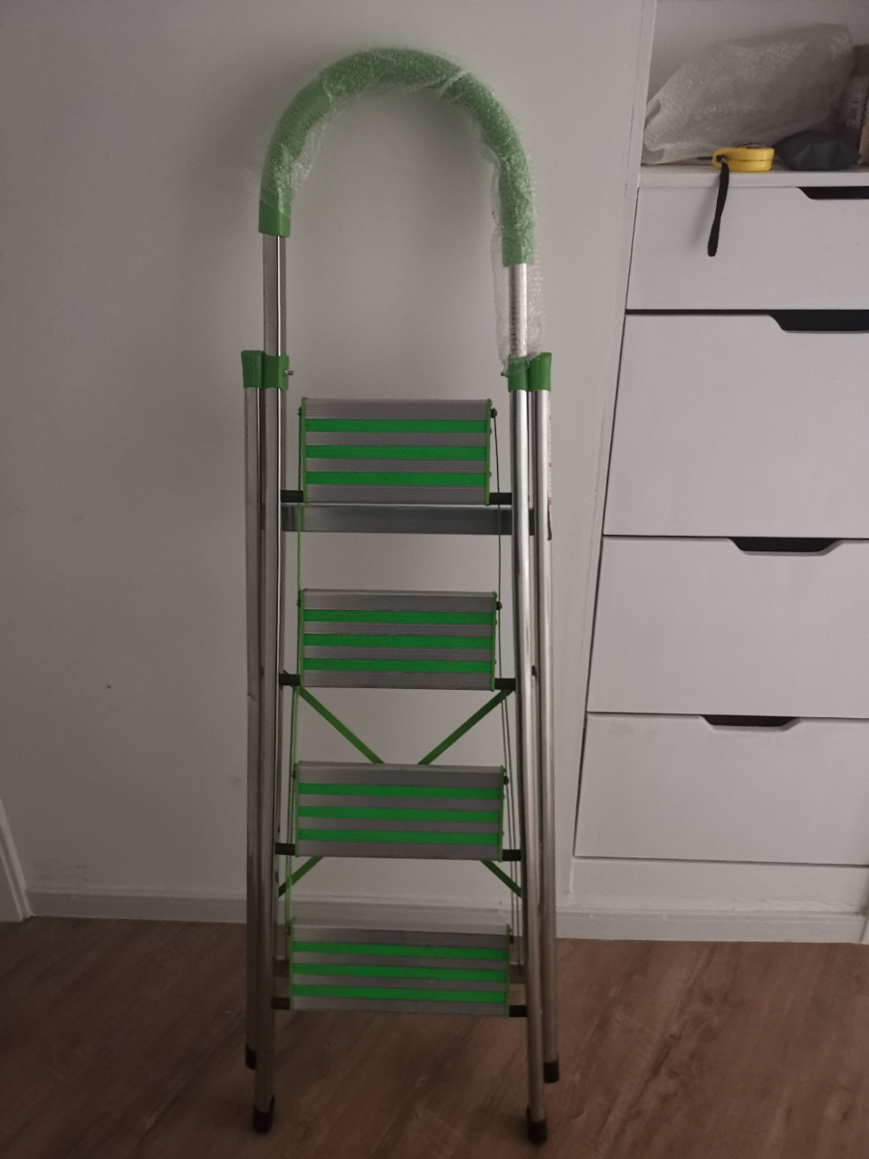 家用小梯子图片高清，家用小梯子的价格及样品