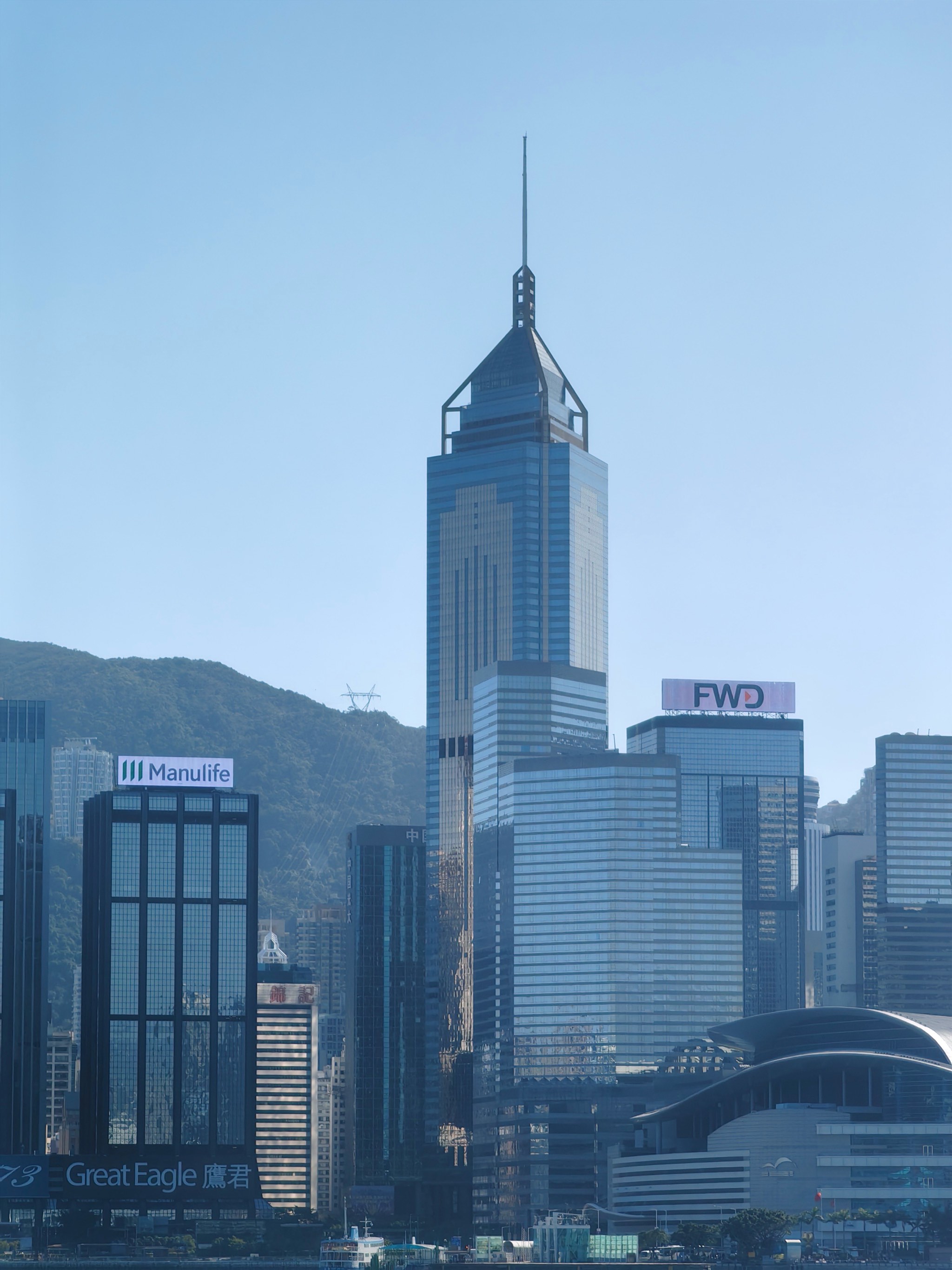 包含whatsapp怎么加好友香港区号的词条