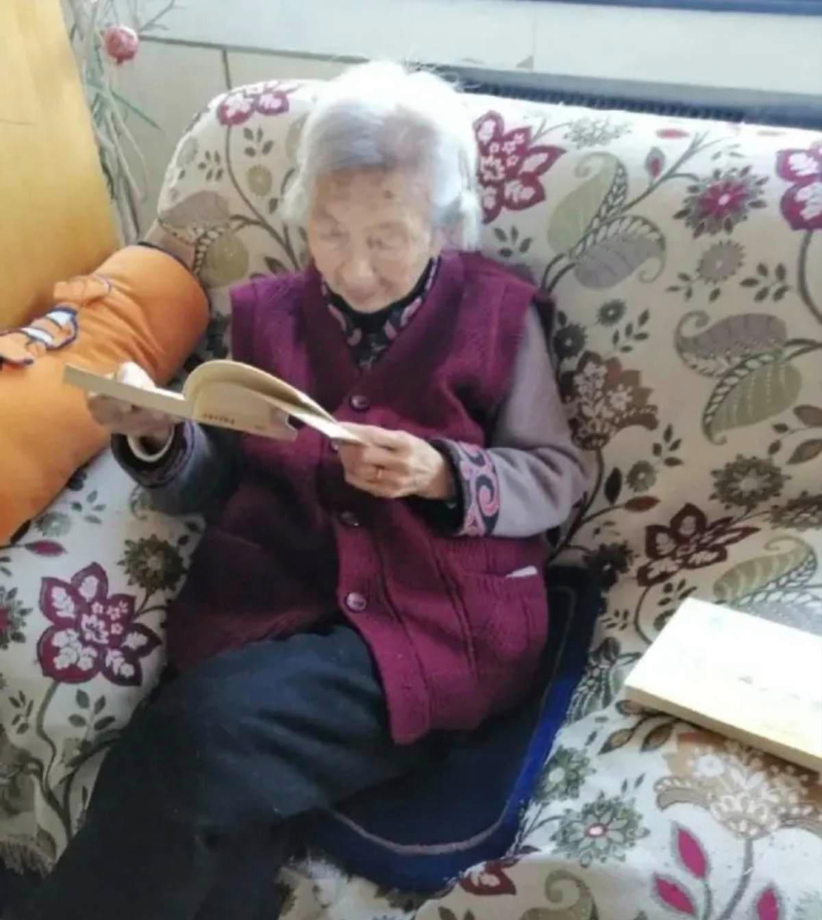 90后一女子给61位老人当妈妈,90后一女子给61位老人当妈妈中国地图
